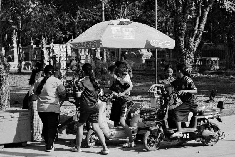 Black and white Asia travel photography — 41