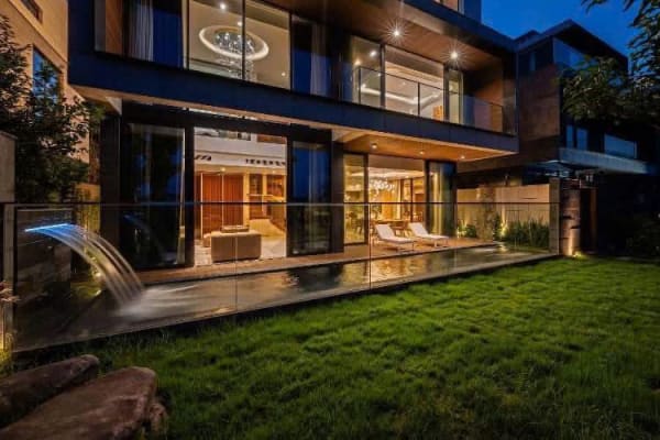 6-Bedroom Modern Luxury Villa for Rent in Da Nang | Private Swimming Pool, photo 6 of 7