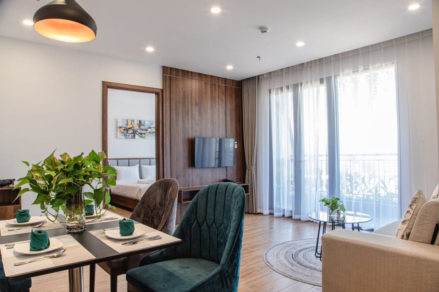 Elegant 2-Bedroom Apartment in Khue My – Near the Beach, photo 1 of 7