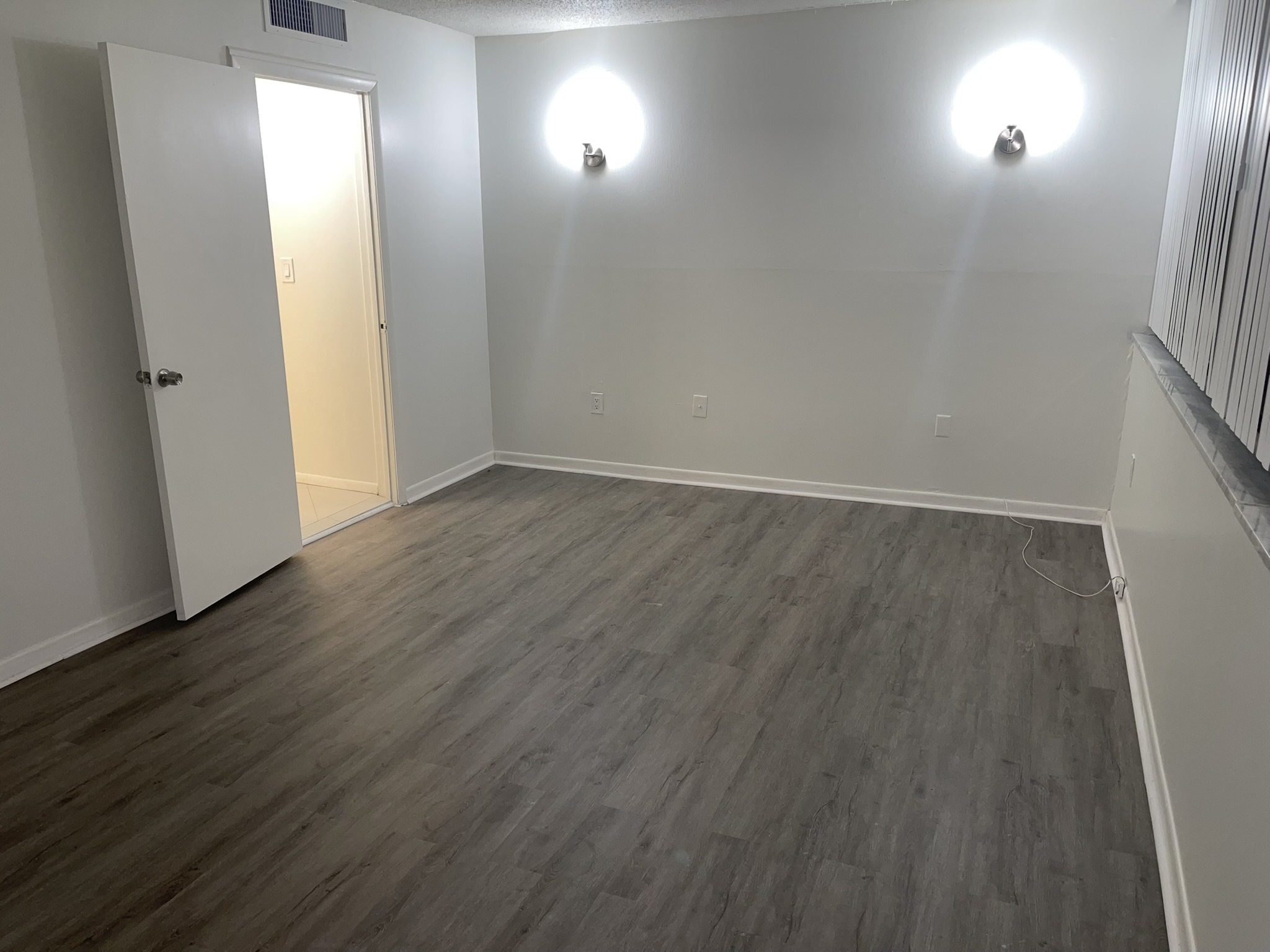 Gallery Image 48