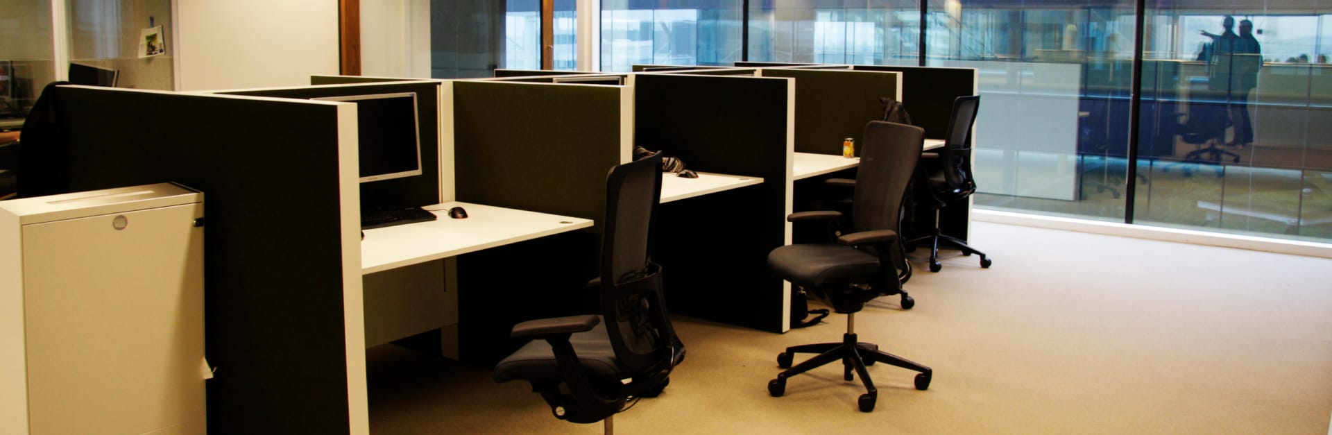 PreOwned Office Furniture services in new york Eltru