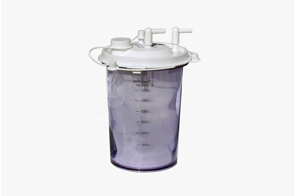 Single-use 1000cc fat harvesting canister with graduated marketings, for fat grafting procedures.