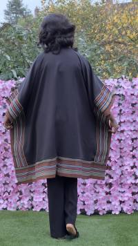 Dina 07 – angle 3 | Outerwear Sisiosa