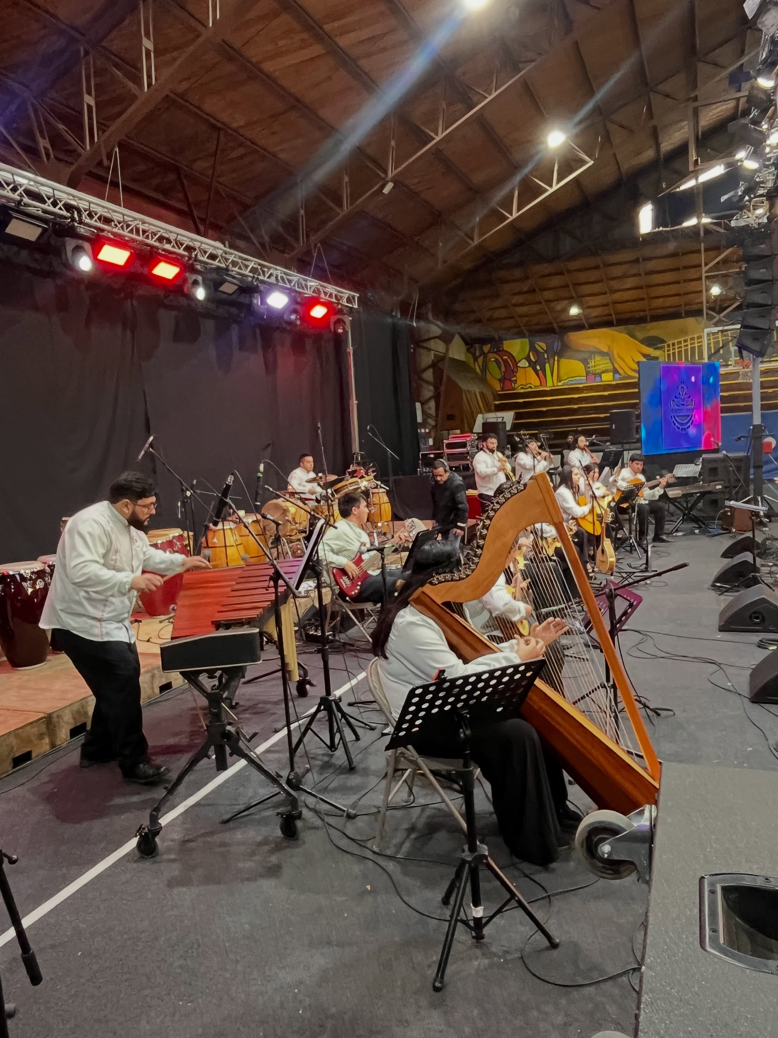 Orquesta de las Américas - Osorno Vivo: La fiesta de las Música