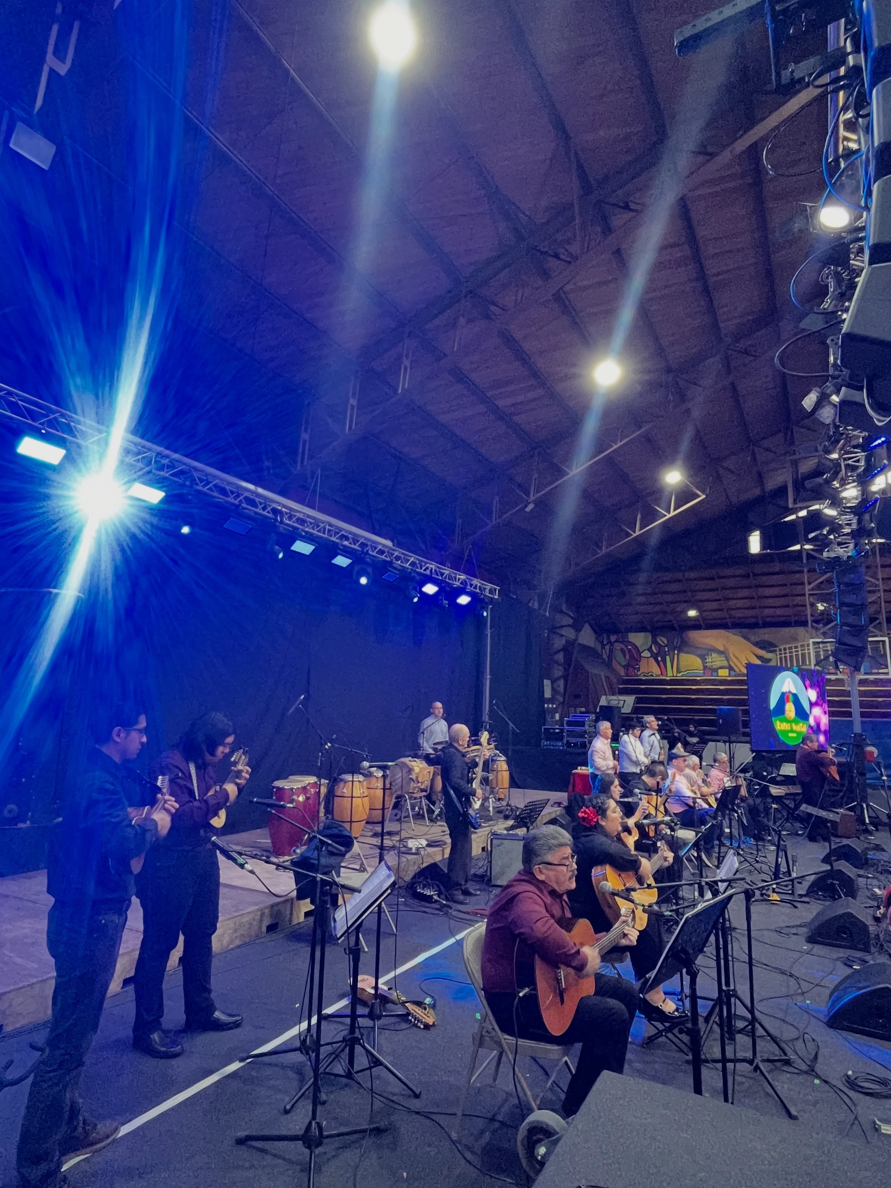 Orquesta Kupai Wintu - Osorno Vivo: La fiesta de la Música