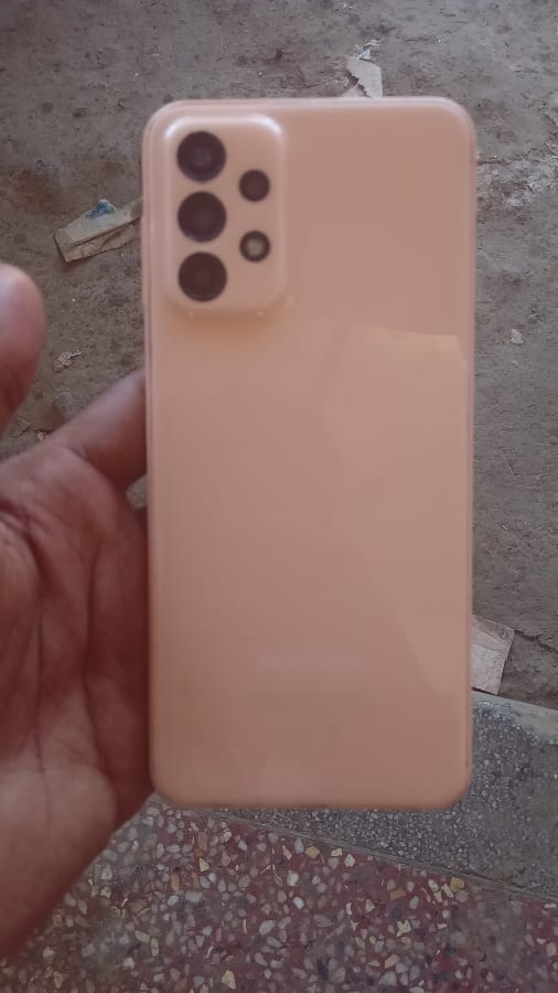 Samsung A23