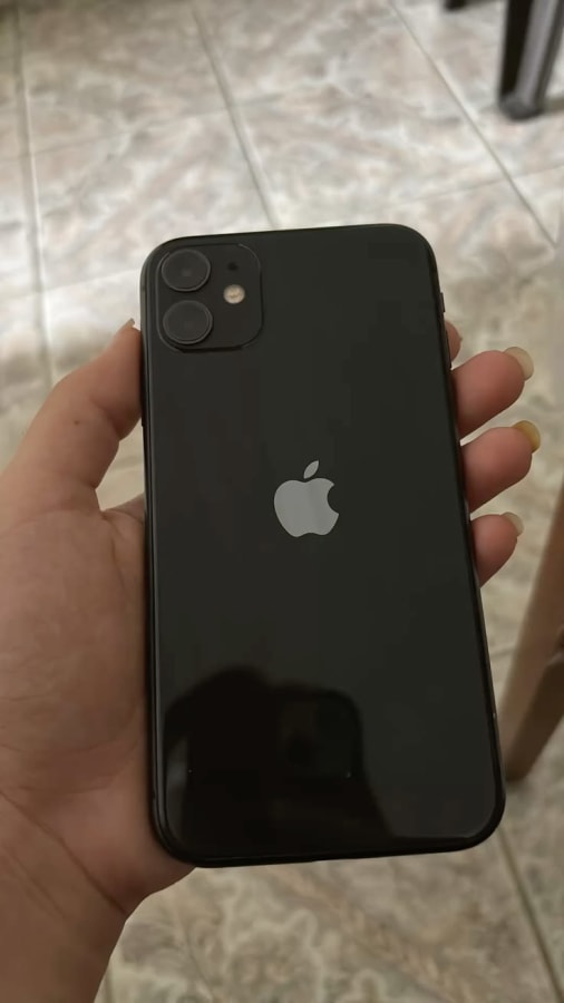 Apple iPhone 11 4GB/128GB, Like New, Moi Avenue, Nairobi