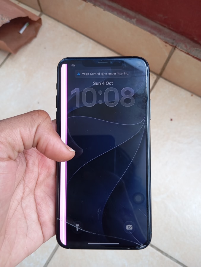 Apple 11 pro max, Good condition, faulty screen, Nairobi