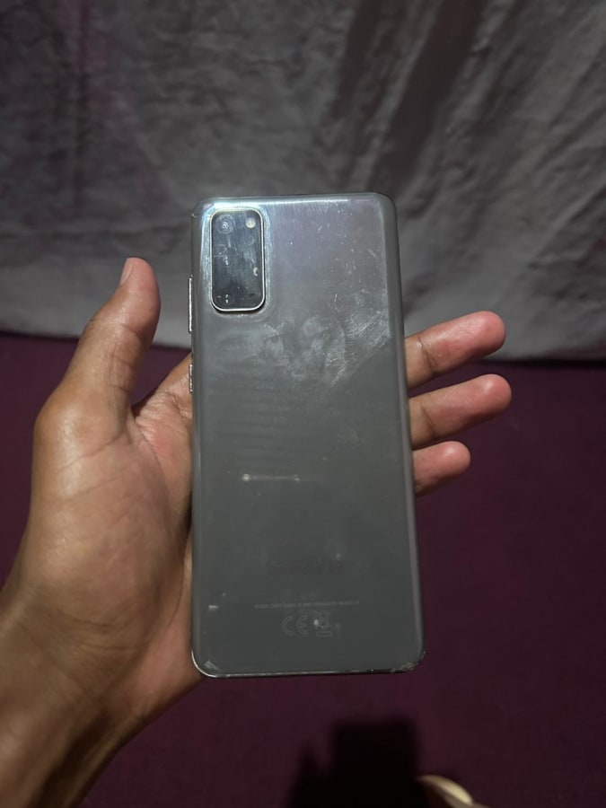 Samsung Galaxy S20 8GB/128GB Midnight Black, Good, Utawala, Nairobi