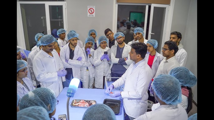 Advanced Medical Lab