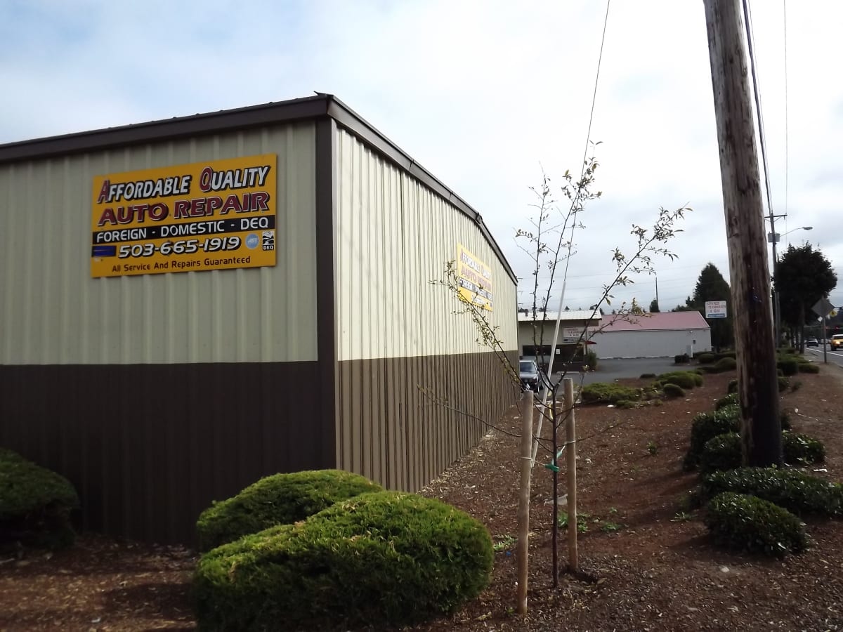 199th & Burnside Commercial Exterior Repaint Gallery Image