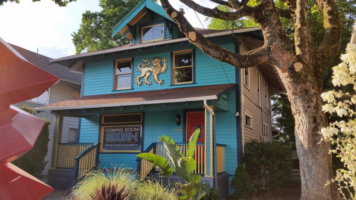 ADORN SE PDX Exterior Specialty Repaint Gallery Image