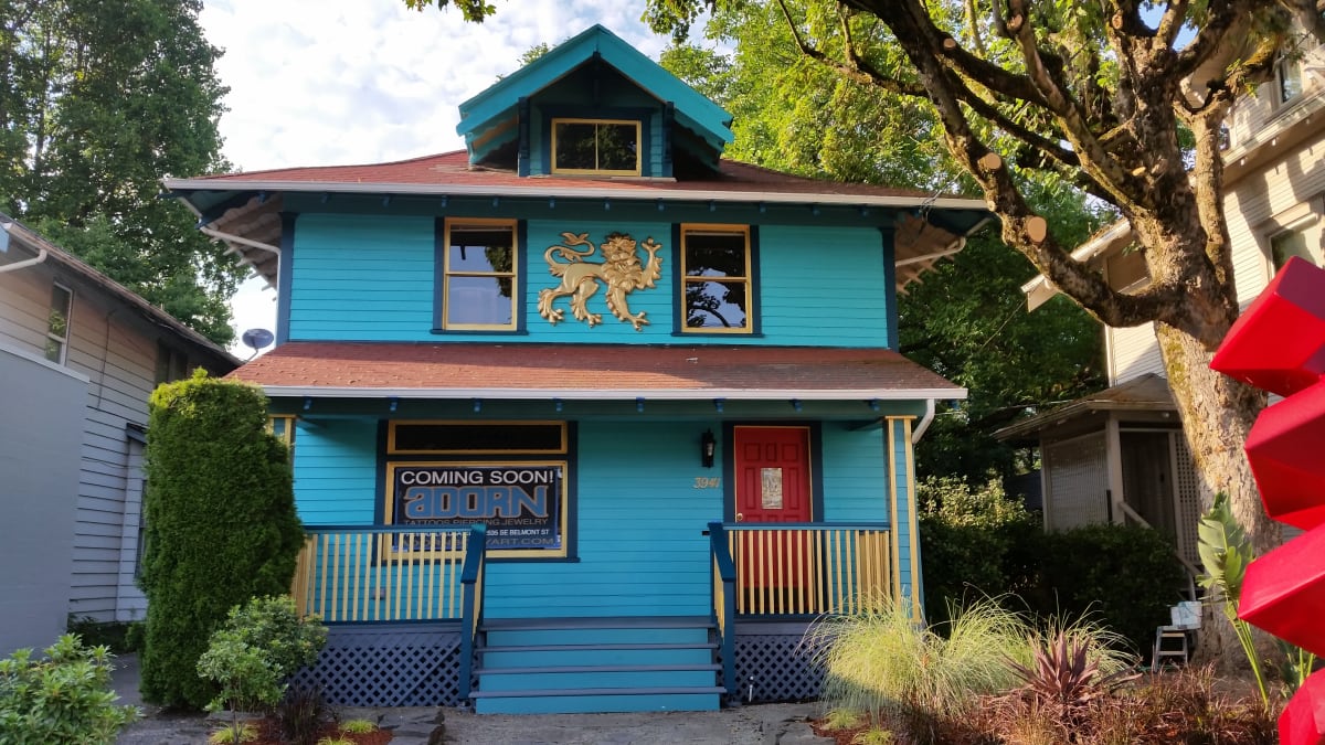 ADORN SE PDX Exterior Specialty Repaint Gallery Image