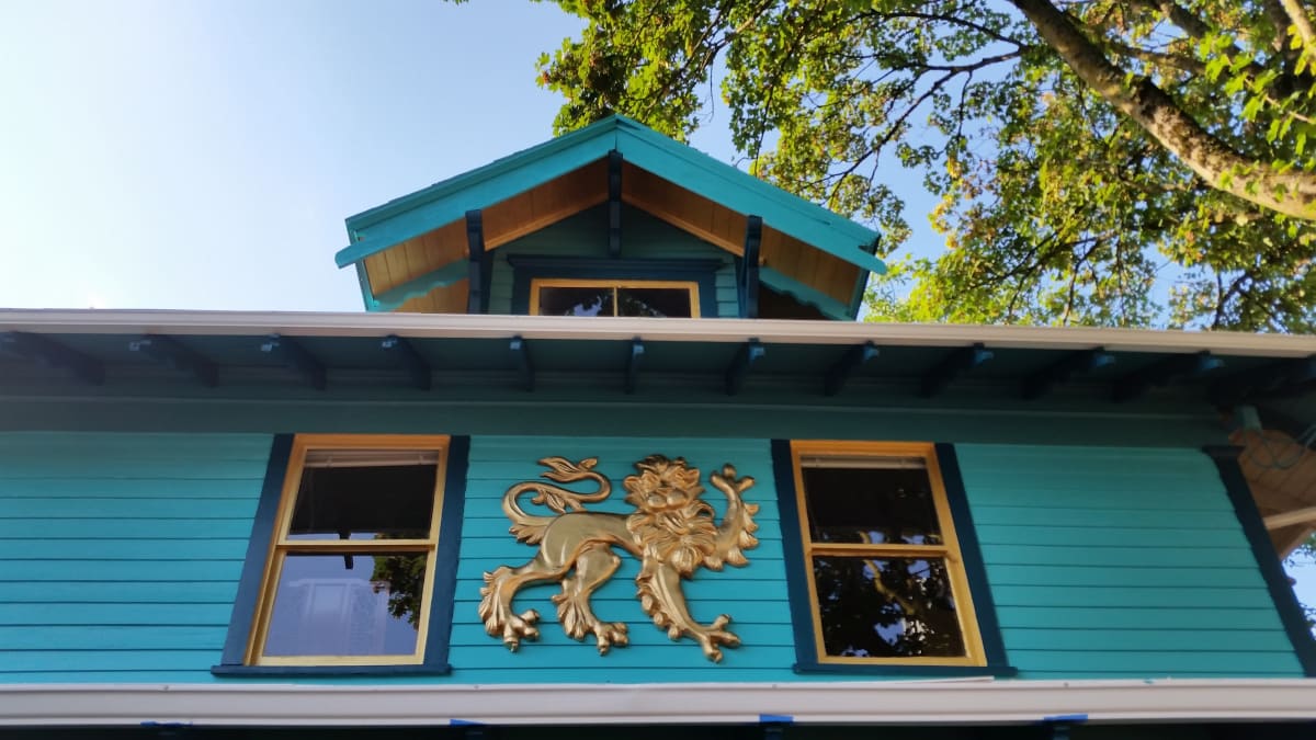 ADORN SE PDX Exterior Specialty Repaint Gallery Image