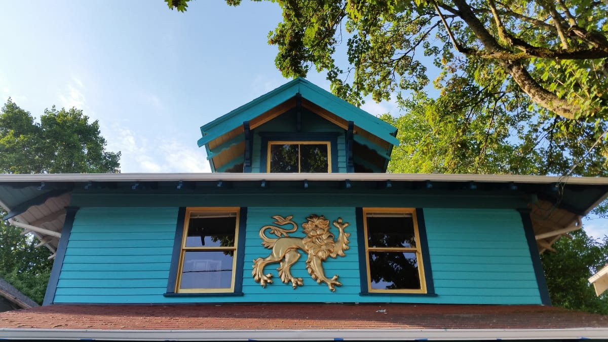 ADORN SE PDX Exterior Specialty Repaint Gallery Image