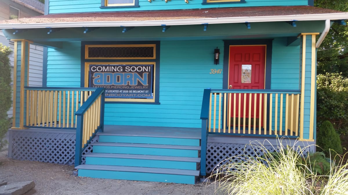 ADORN SE PDX Exterior Specialty Repaint Gallery Image