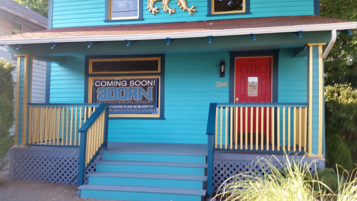 ADORN SE PDX Exterior Specialty Repaint Gallery Image