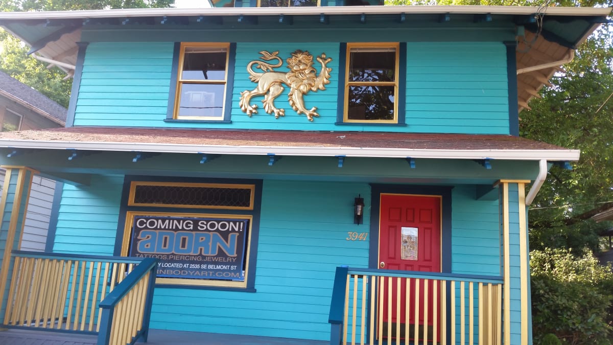 ADORN SE PDX Exterior Specialty Repaint Gallery Image