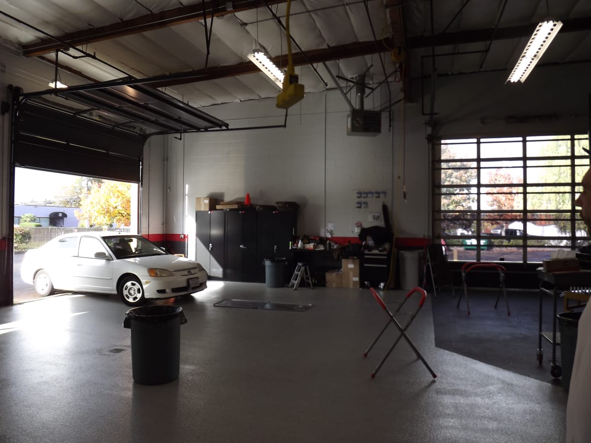 Safelite Autoglass Interior Commercial Repaint Gallery Image