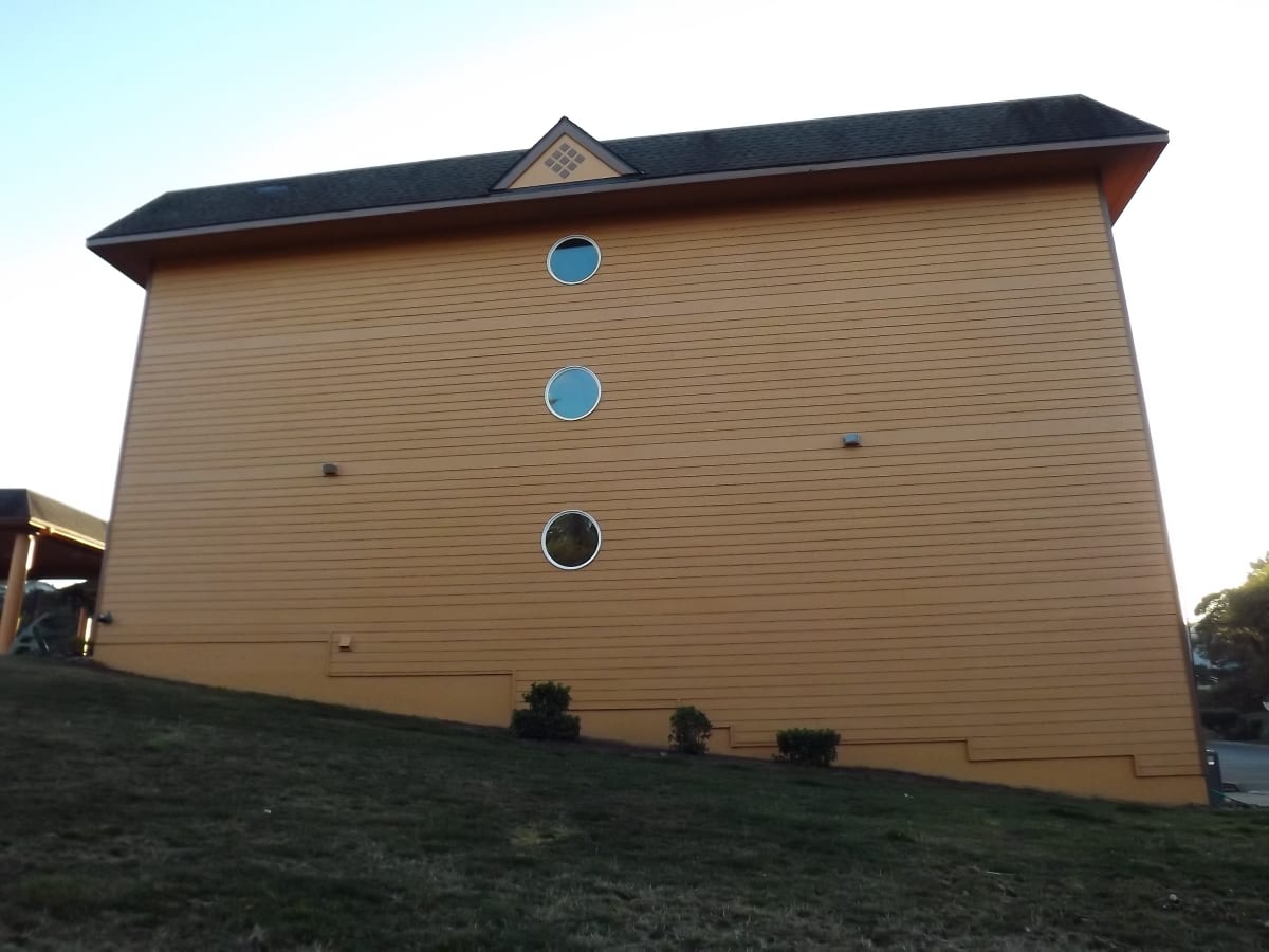 SW Portland Exterior Repaint Gallery Image