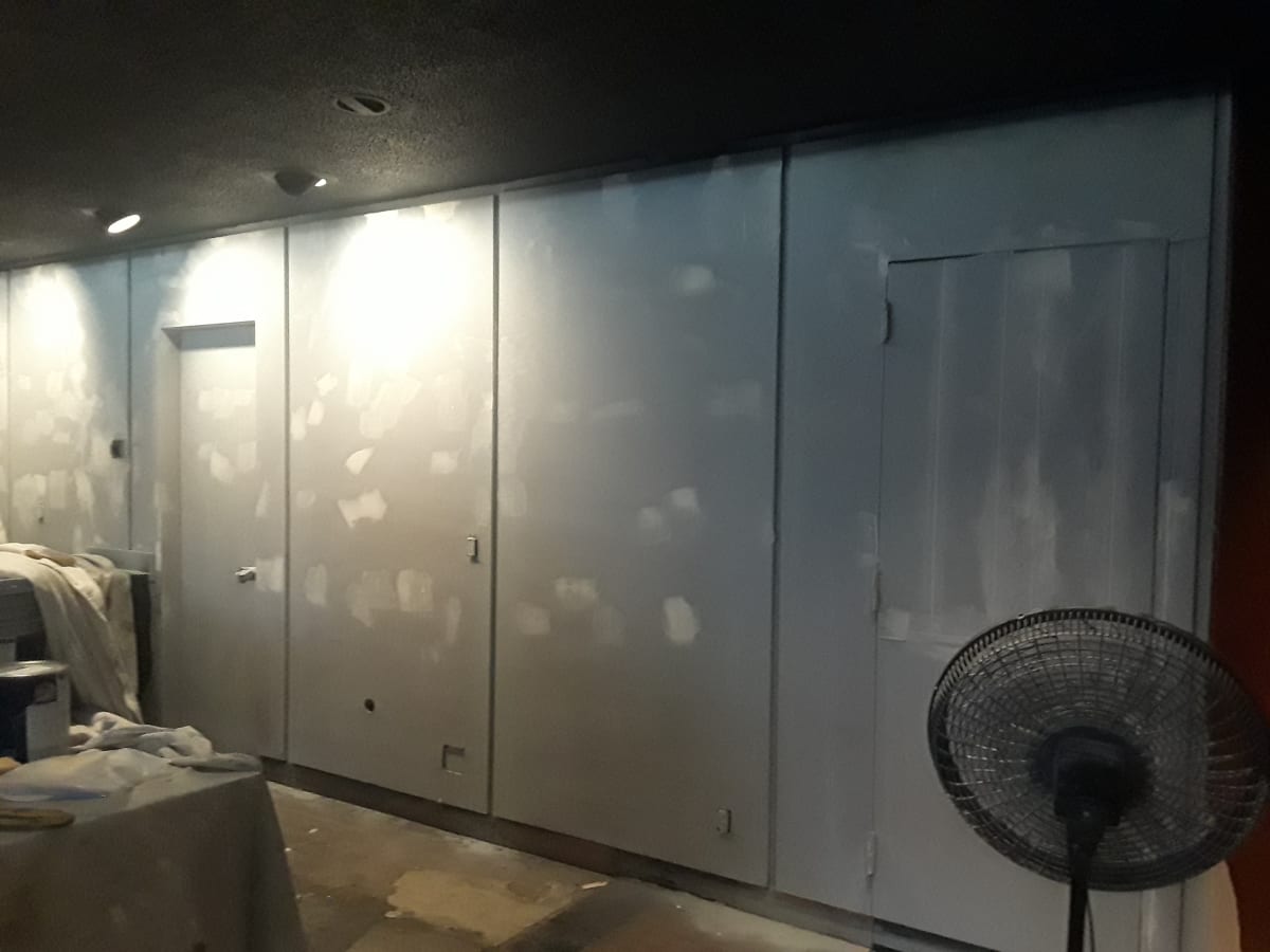 VR TECH ARENA SW PDX Interior Remodel Gallery Image