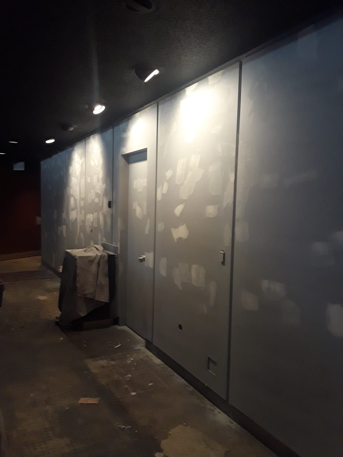 VR TECH ARENA SW PDX Interior Remodel Gallery Image