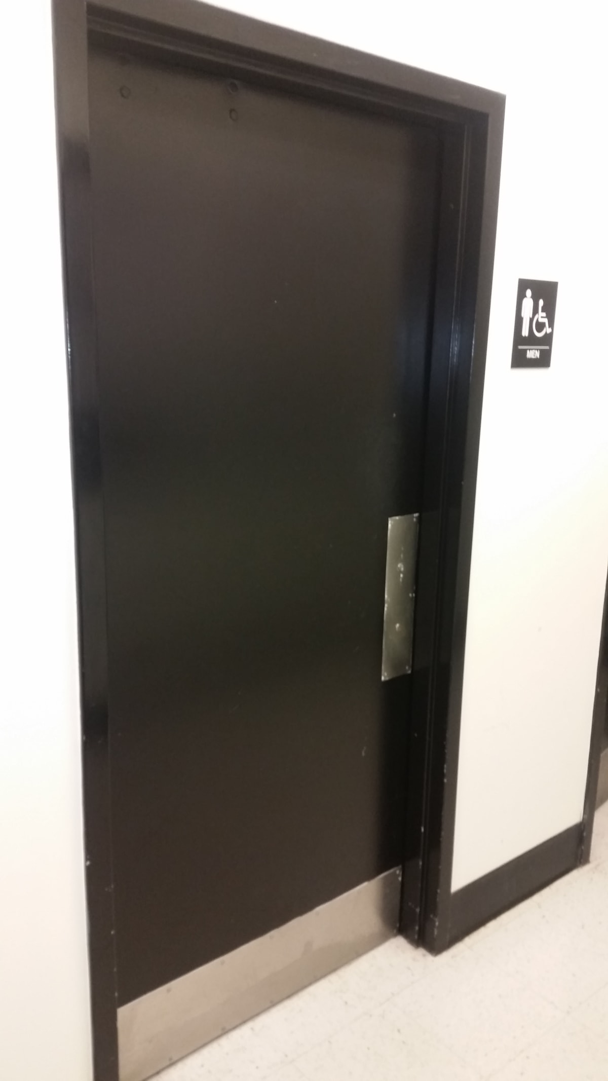 Marshalls Interior Door & Floor Striping Project - After Pics Gallery Image