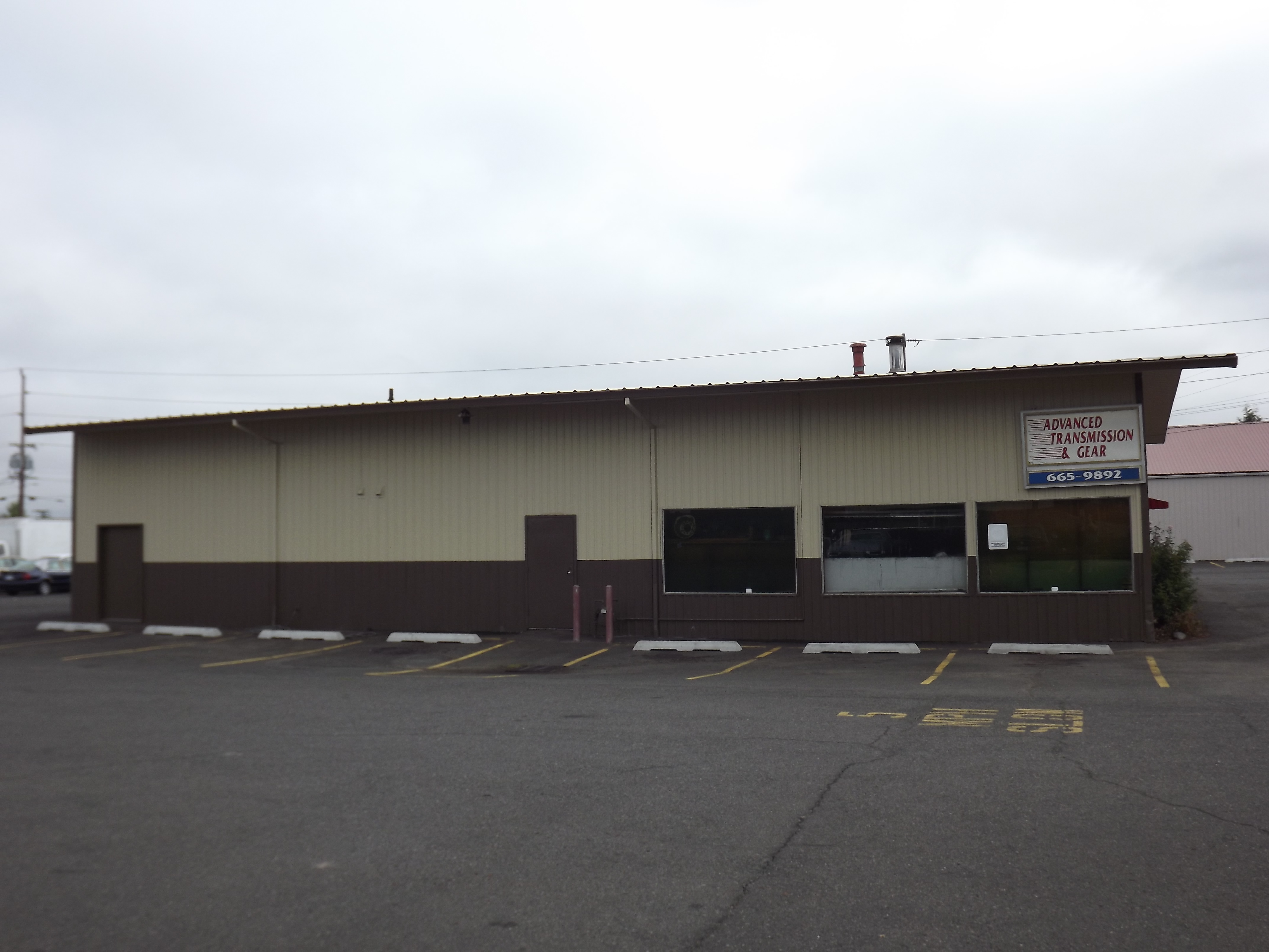 199th & Burnside Commercial Exterior Repaint