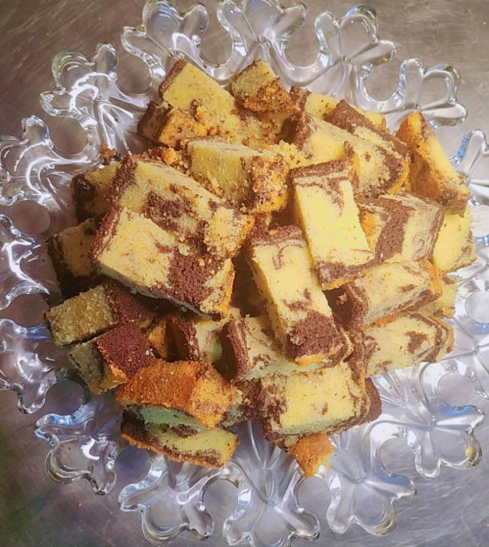 Marble Cake Cubes