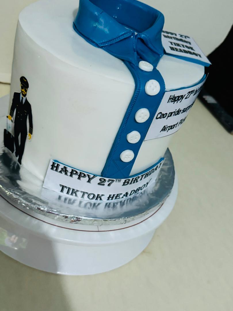 TikTok Headboy Pilot Cake