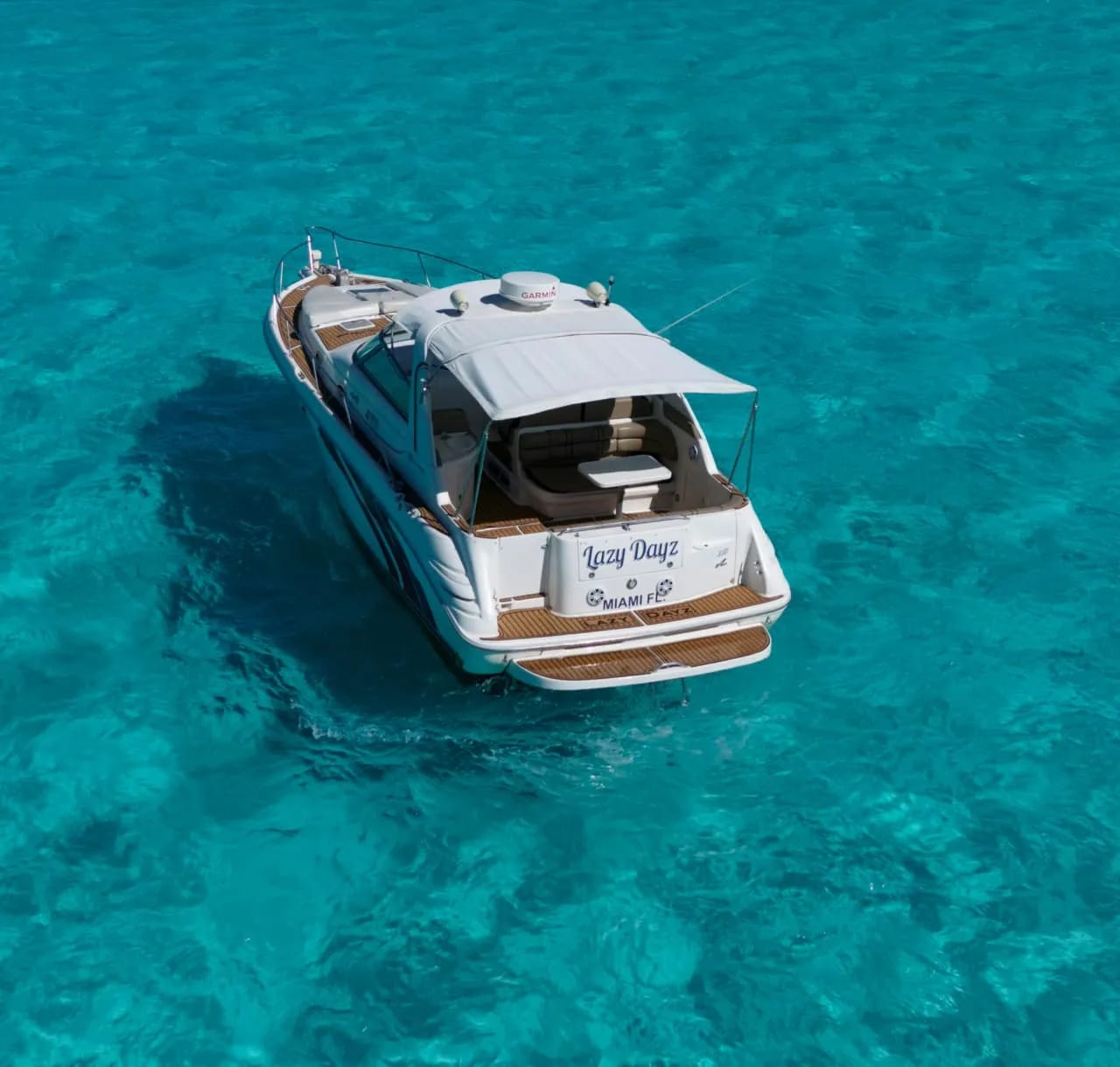 Yacht Lazy Dayz available for rental in Cancún 2