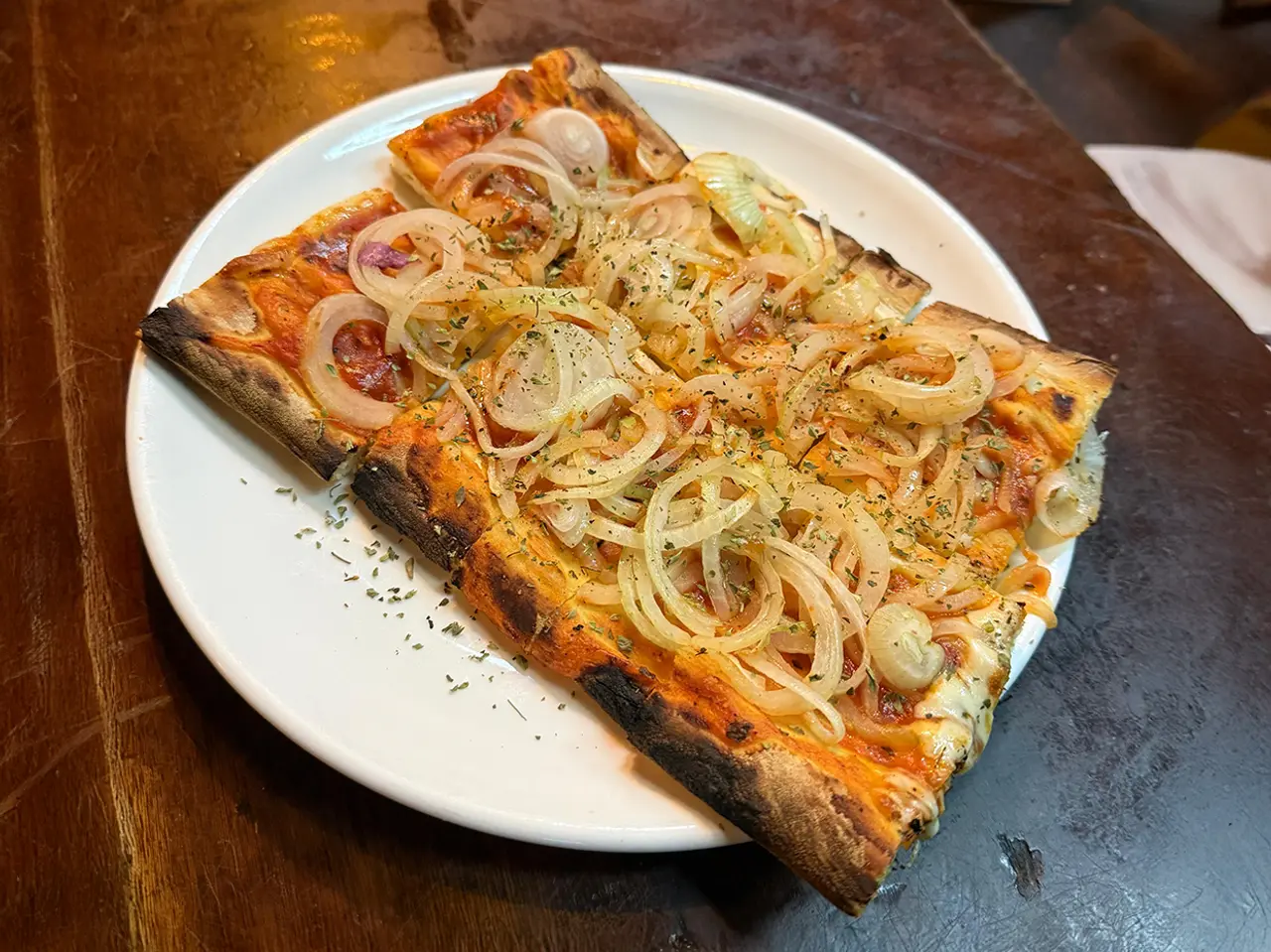 Figazza (cebolla y orégano)