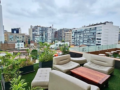 Terraza panorámica para experiencias únicas en Miraflores — Cine Al Aire Libre en Miraflores