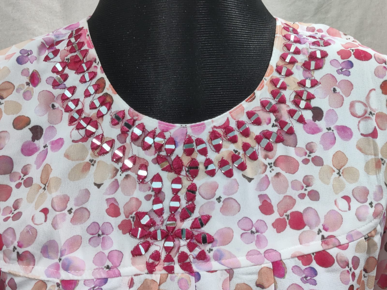 Ladies Georgette One Piece - Image 3