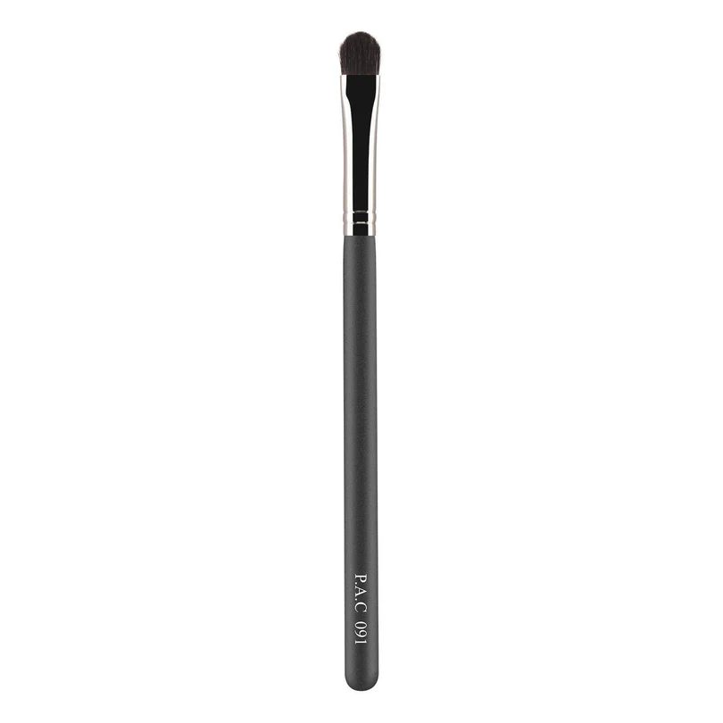 Pac Make Up Brush 091