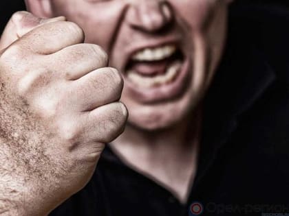 Жителя Малоархангельского района подозревают в вымогательстве