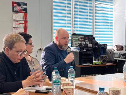 Будущее печатной продукции: Владислав Числов принял участие в  круглом столе о судьбе киосков в Орле