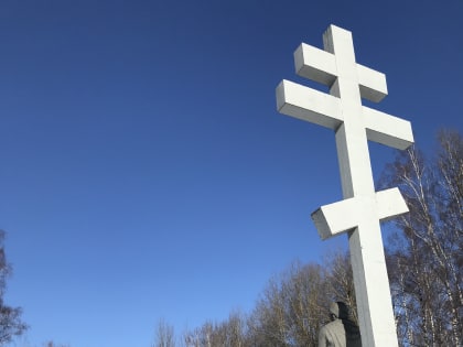 На Кривцовском мемориале в Болховском районе молились о павших воинах