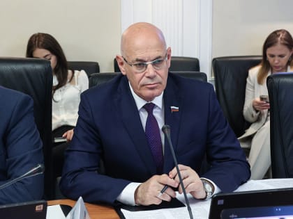 Орловский сенатор рассказал о нехватке онкологов в стране