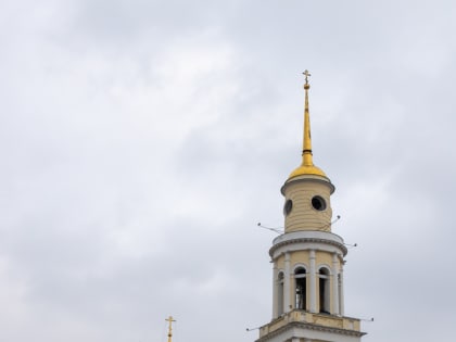 В канун праздника трех святителей Владыка Тихон совершил всенощное бдение в Ахтырском кафедральном соборе