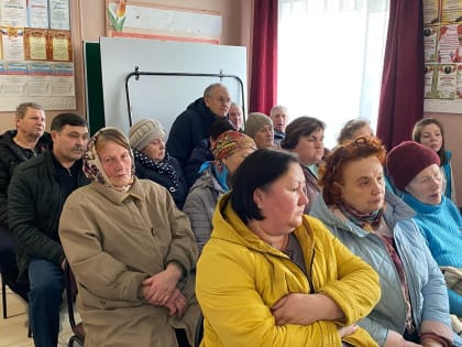 Продолжаются отчетные собрания главы Мценского района Екатерины Ерохиной перед жителями сельских поселений. На минувшей неделе состоялись встречи в Аникановском и Протасовском сель