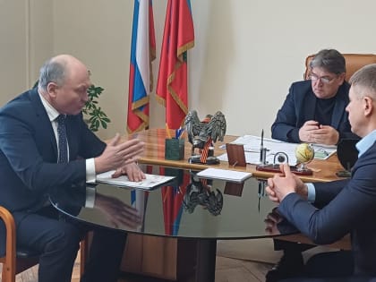 Председатель городского Совета Василий Новиков встретился с новым руководителем МУП «ТТП».