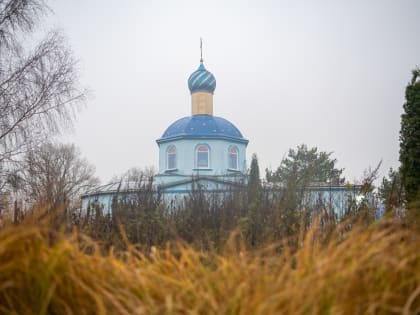 В канун Недели 22-й по Пятидесятнице митрополит Тихон совершил всенощное бдение в селе Знаменском