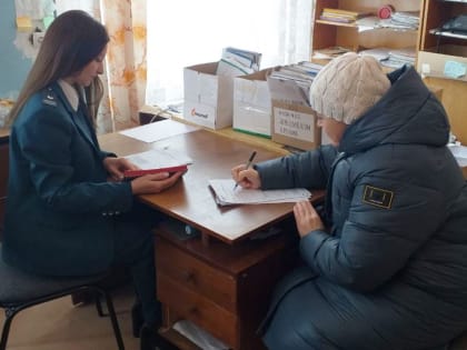 Для жителей Алябьевского сельского поселения была организована работа мобильного офиса