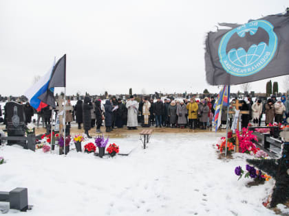 Владыка Тихон совершил панихиду по погибшим бойцам СВО