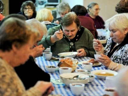 Орловская епархия накормит нуждающихся пенсионеров
