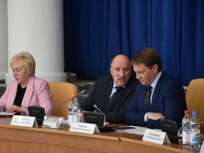 В Орле на публичных слушаниях назвали проблемы бюджета