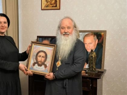 Орловской епархии передали икону Спаса Нерукотворного из монастыря на Кольском полуострове