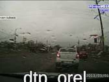 На мосту Дружбы в Орле всё же начнут устанавливать дополнительные ограждения, автомобилисты нашли в городе "чудо-светофор", а мы выбрали победителя конкурса "народны