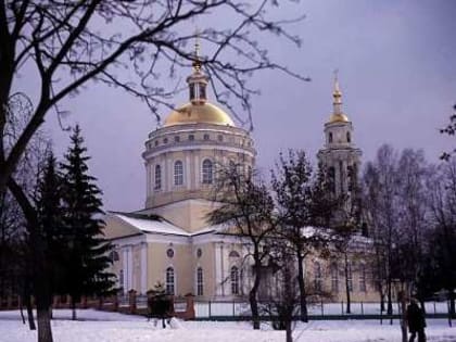 В Орловской области формируют очередной груз для бойцов спецоперации, троллейбус №7 в очередной раз перестал ходить до Выгонки, а в Вятском Посаде с размахом отметили Рождество. Об